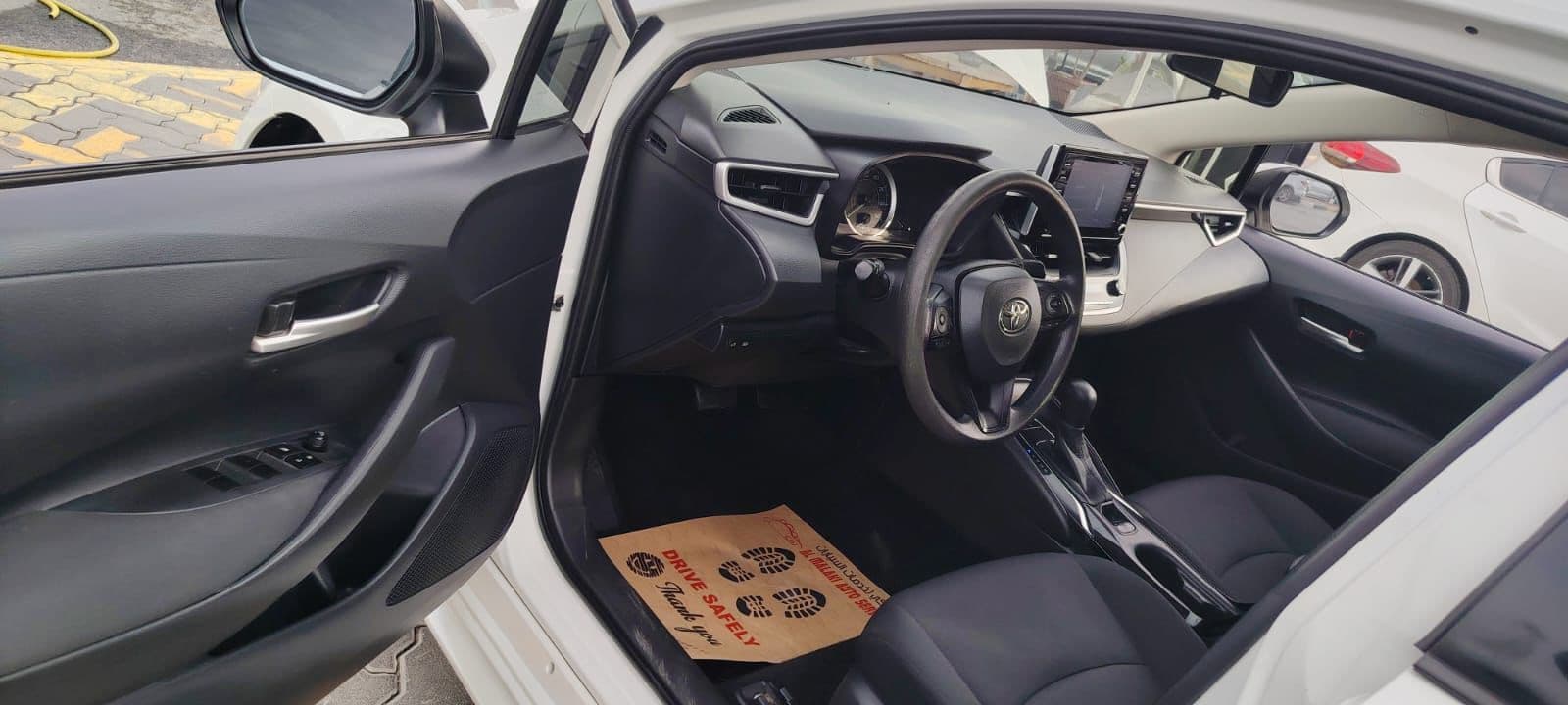 2020 Toyota Corolla thumbnail 4