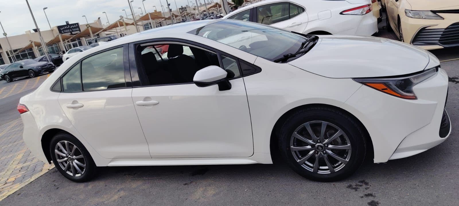 2020 Toyota Corolla thumbnail 5