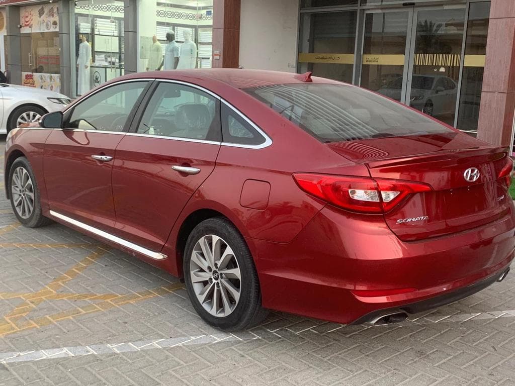 2015 Hyundai  Sonata  thumbnail 3