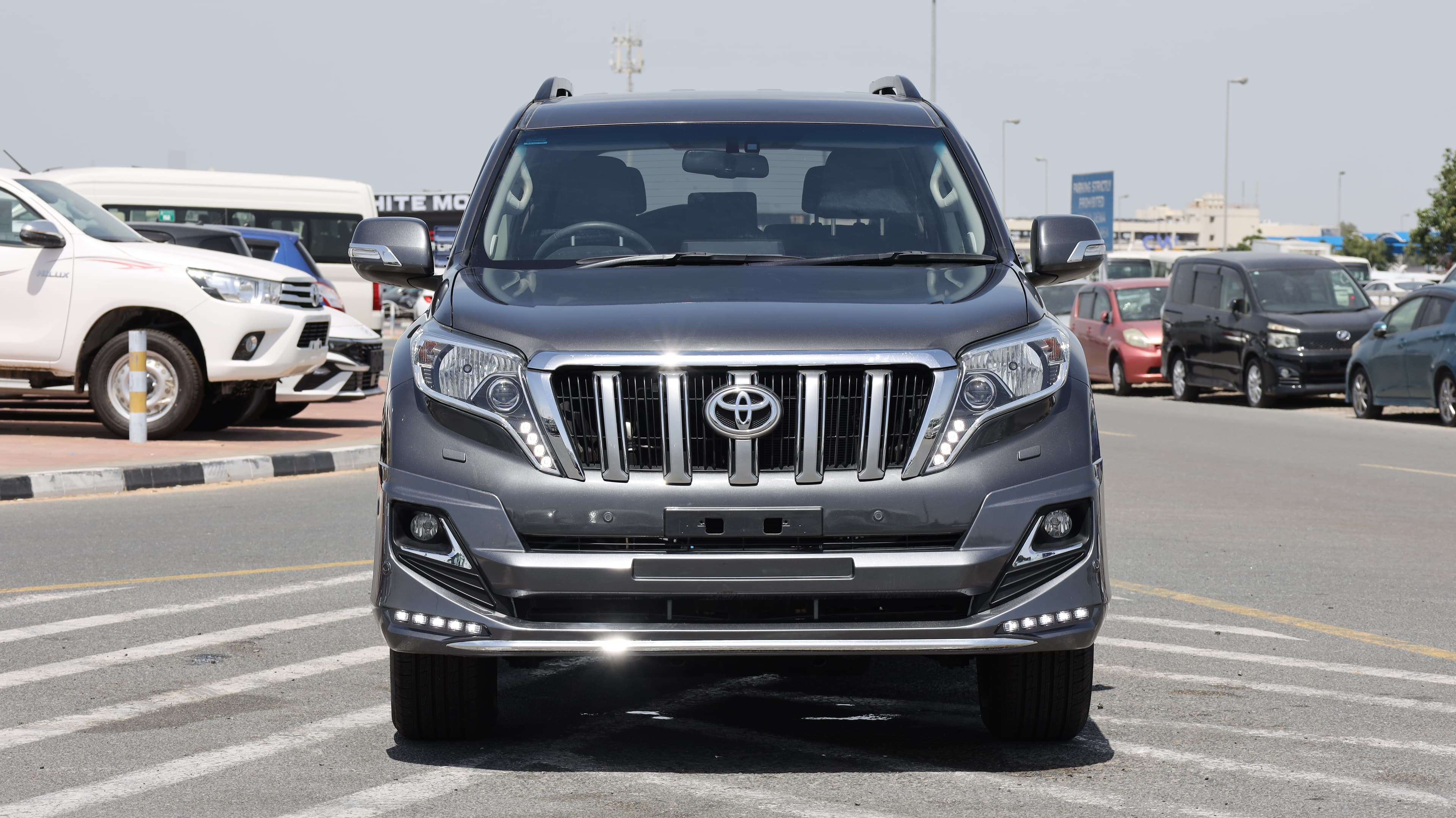 2017 Toyota   Landcruiser Prado thumbnail 2