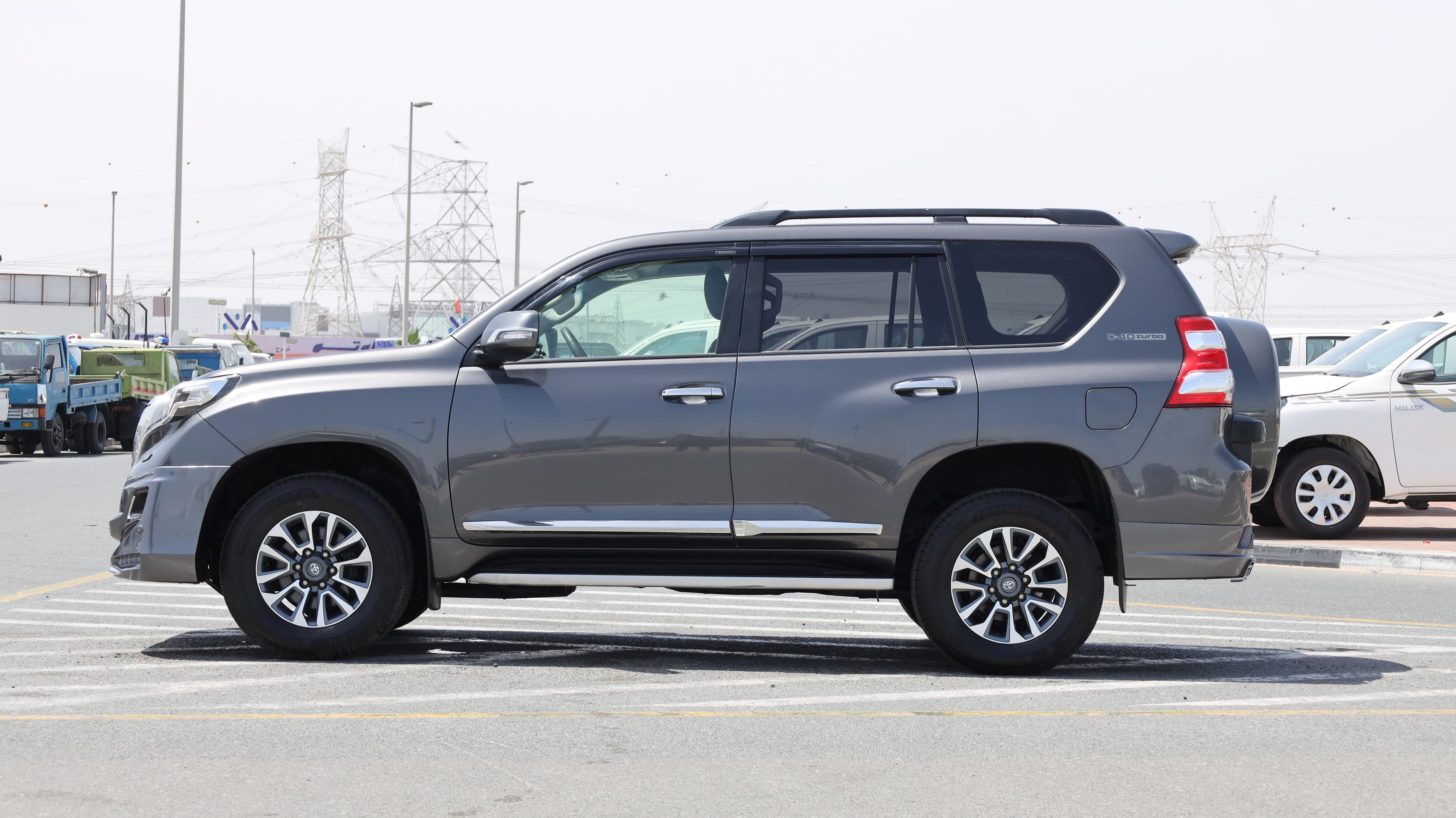 2017 Toyota   Landcruiser Prado thumbnail 4